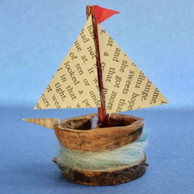 Naturemake Tiny Walnut Boat model
