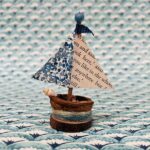 naturemake model of tiny walnut boat