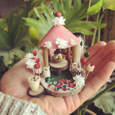 Naturemake model of Little Christmas Hut