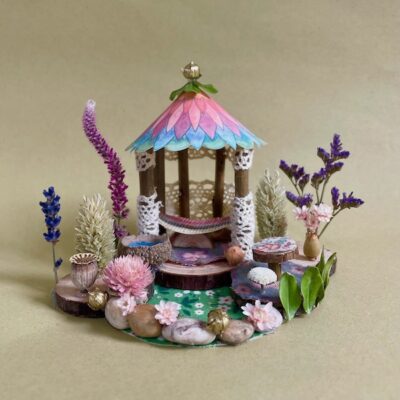 Naturemake Model of little Rainbow Hut
