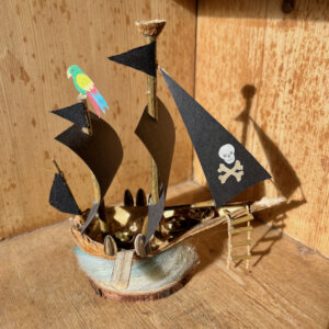 naturemake model of Little Pirate Ship