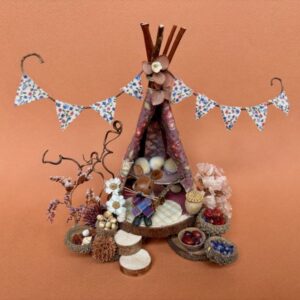 Naturemake model of little mouse teepee